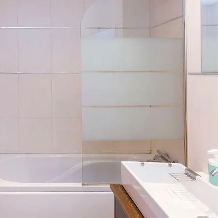Apartment Doze Casas Porto